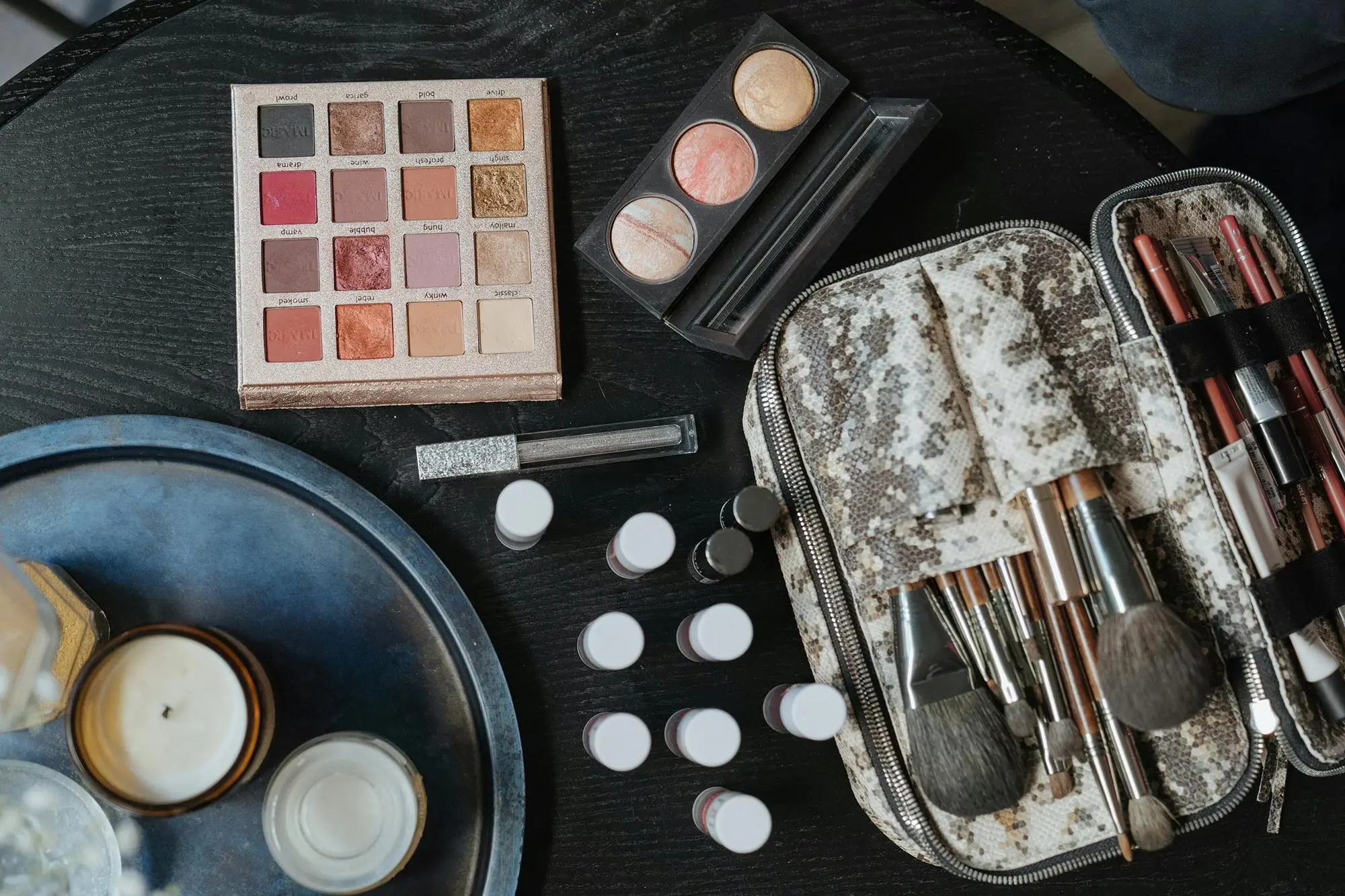 How to Choose the Right Foundation Shade