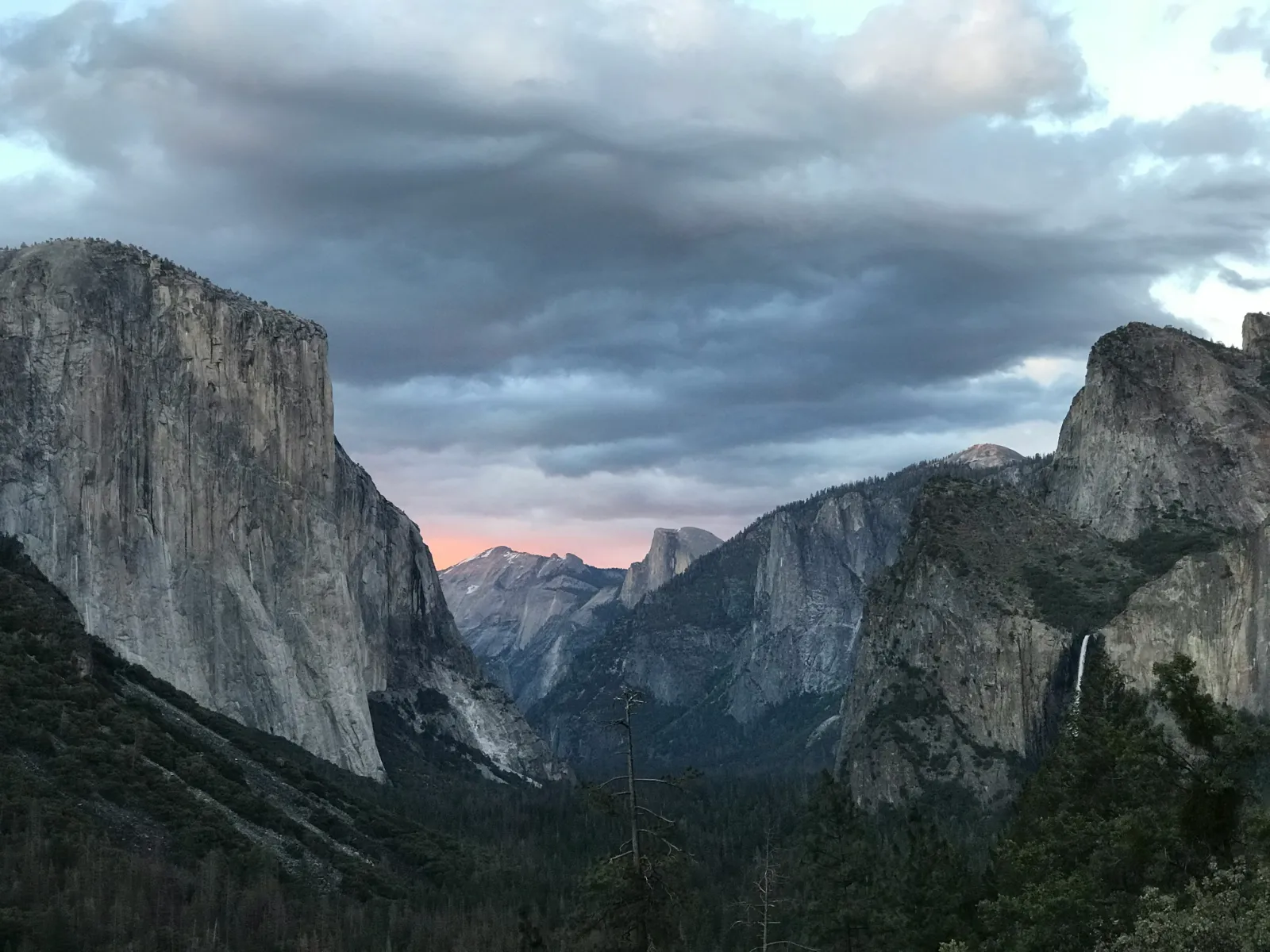 Yosemite National Park in a Day: Top Spots to Visit